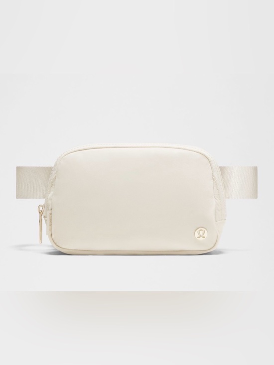 lululemon athletica Handbags - Lululemon - Everywhere Belt Bag 1L (light ivory/gold)